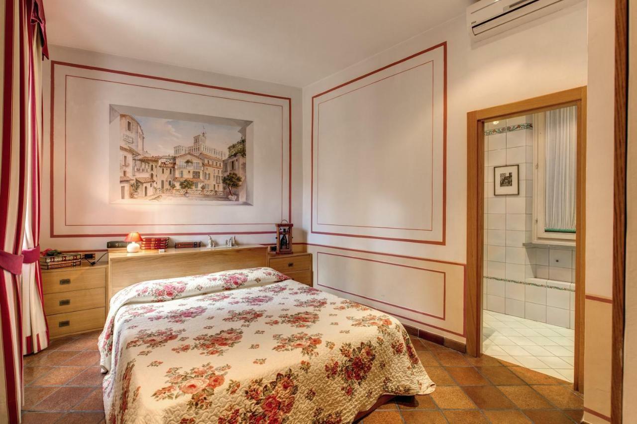 ローマLovely Flat By The Trevi Fountainアパートメント エクステリア 写真